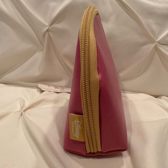 Mad Beauty Disney Princess Belle Cosmetic Bag Makeup Case Pencil NWT - Picture 3 of 5